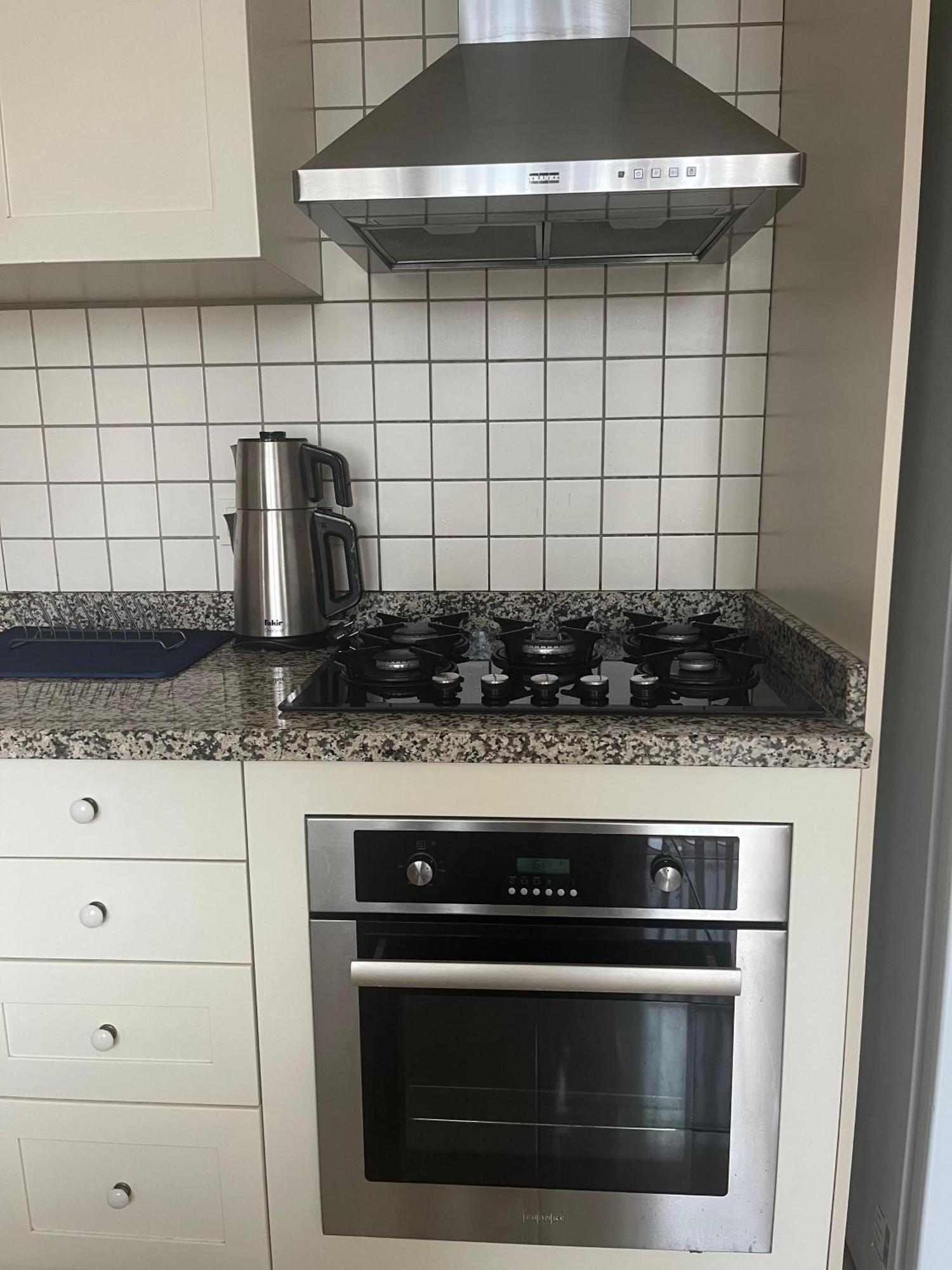 Old Town Deluxe Flats Aparthotel Анталия Екстериор снимка