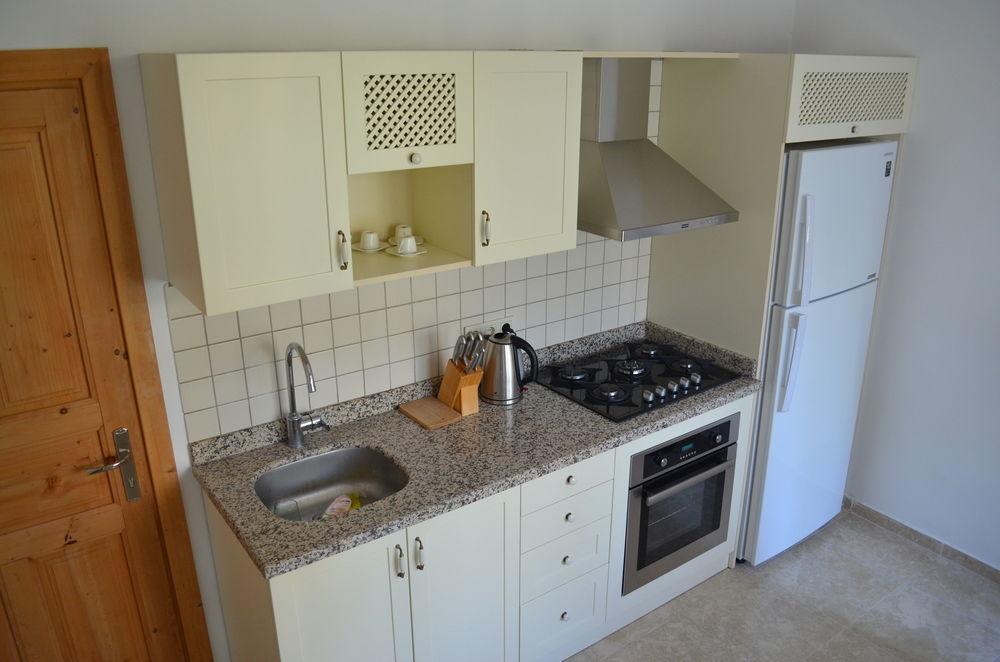 Old Town Deluxe Flats Aparthotel Анталия Екстериор снимка