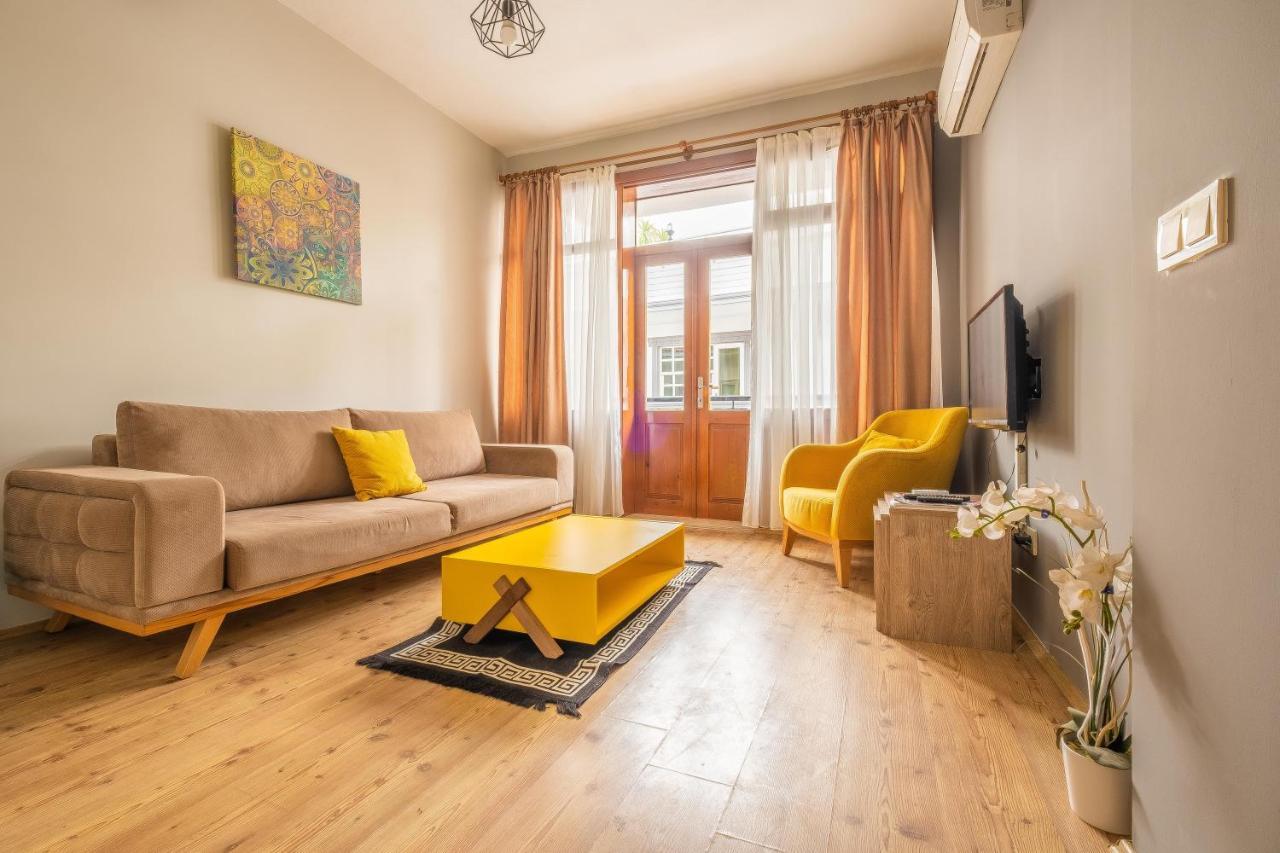 Old Town Deluxe Flats Aparthotel Анталия Екстериор снимка